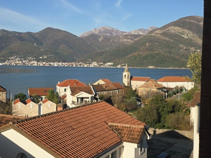 Prodej, Byt 2+kk, Tivat
