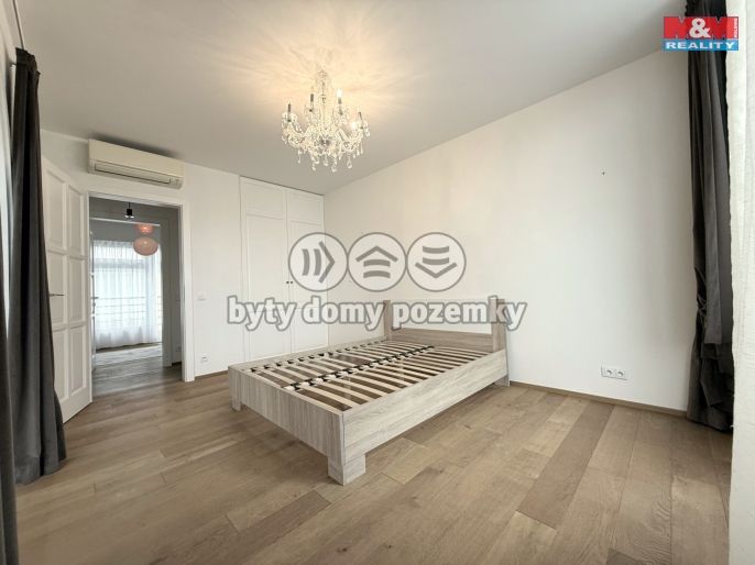 Pronájem, Byt 3+kk, Dolní Břežany