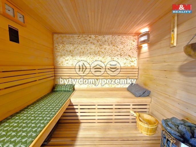 Prodej, Byt 4+kk, Třebom