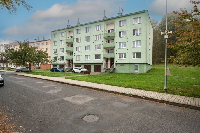 Prodej, Byt 2+1, Loket