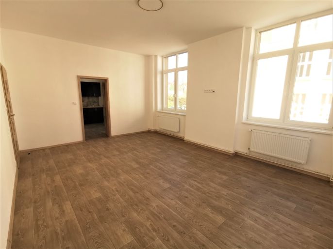 Pronájem, Byt 2+1, Lomnice nad Popelkou