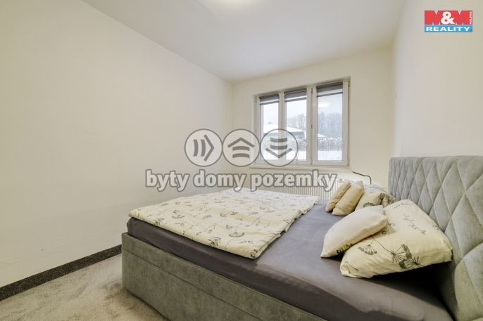 Prodej, Byt 3+1, Valy