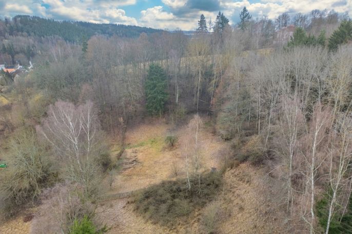 Prodej, Zahrada, Úterý