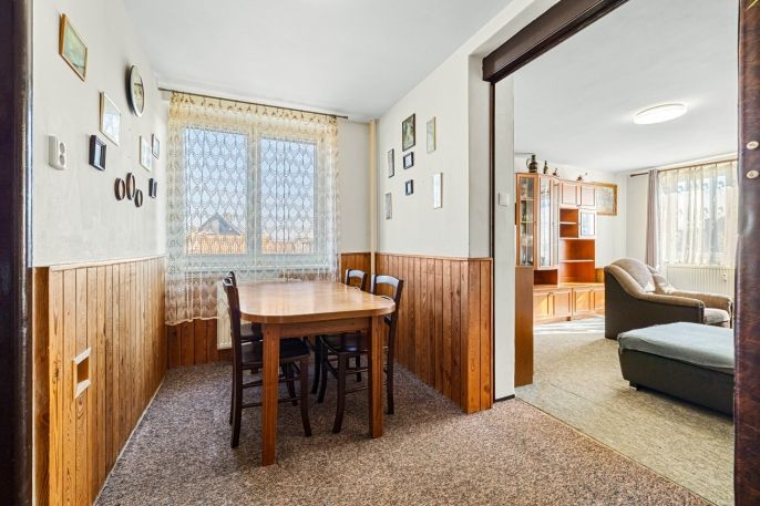 Prodej, Byt 4+1, Bezno