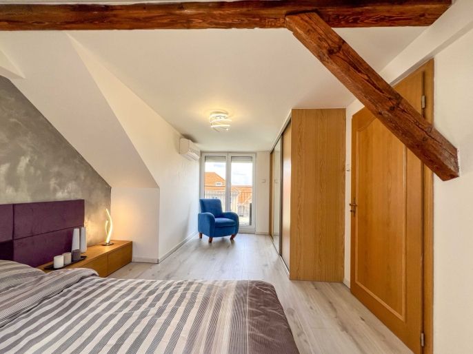 Pronájem, Byt 4+1, Praha