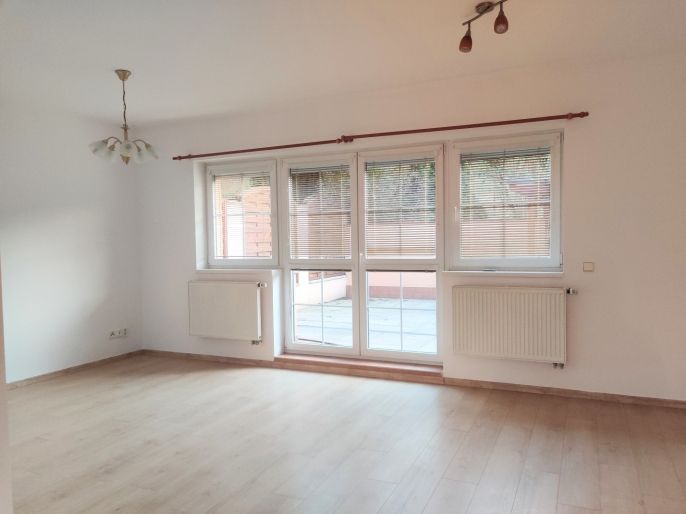 Pronájem, Rodinný dům, Jesenice