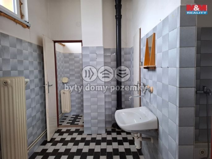 Pronájem, Obchod a služby, Čestice