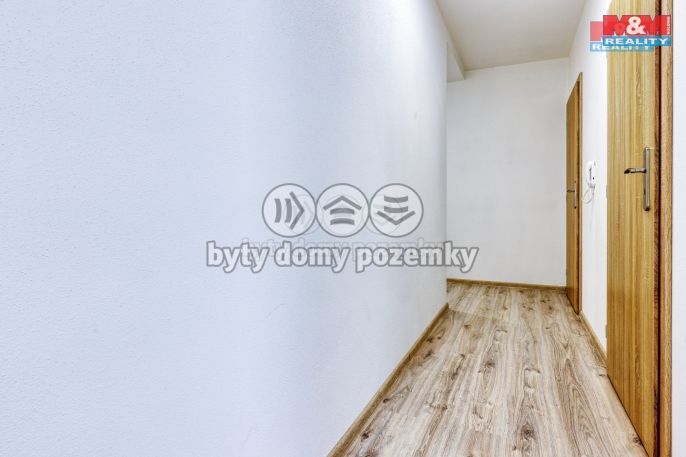 Pronájem, Byt 3+kk, Chrást