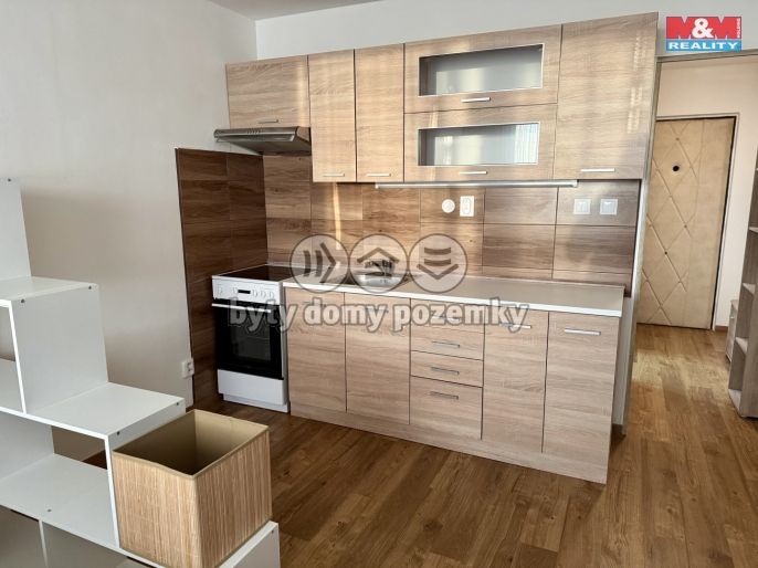 Pronájem, Byt 1+kk, Jablonec nad Nisou