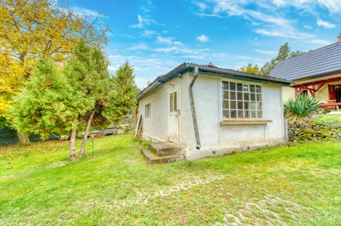 Prodej, Chalupa, Čím