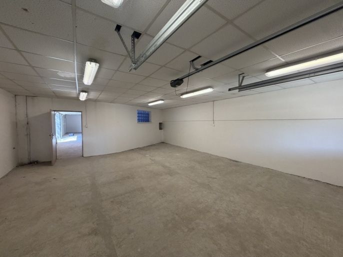 Prodej, Sklad, Spořice