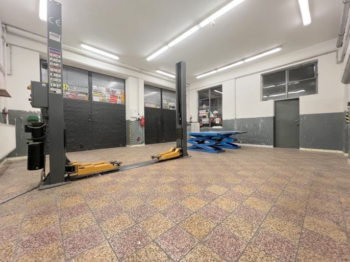 Pronájem, Obchod a služby, Prostějov