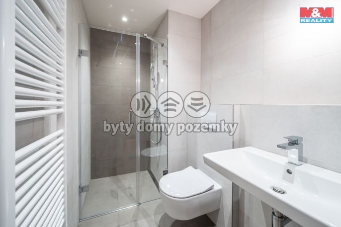 Pronájem, Byt 1+kk, Praha