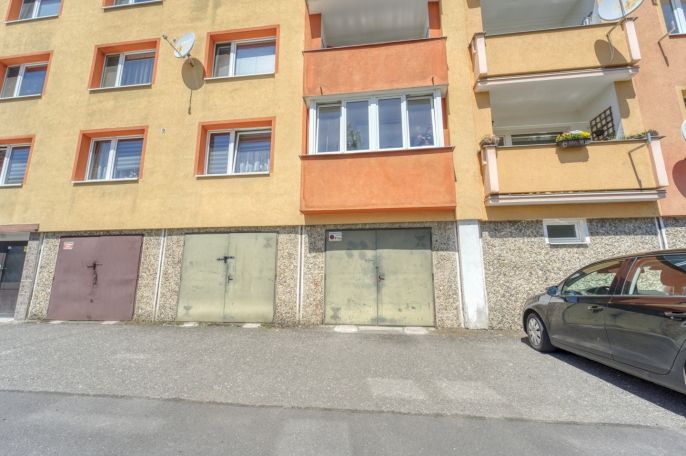 Prodej, Garáž, Hroznětín