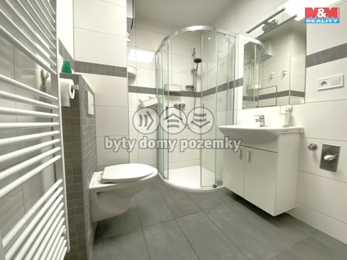 Pronájem, Byt 1+kk, Žďár nad Sázavou