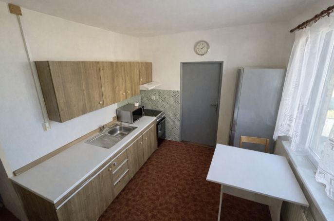 Prodej, Byt 3+1, Dynín