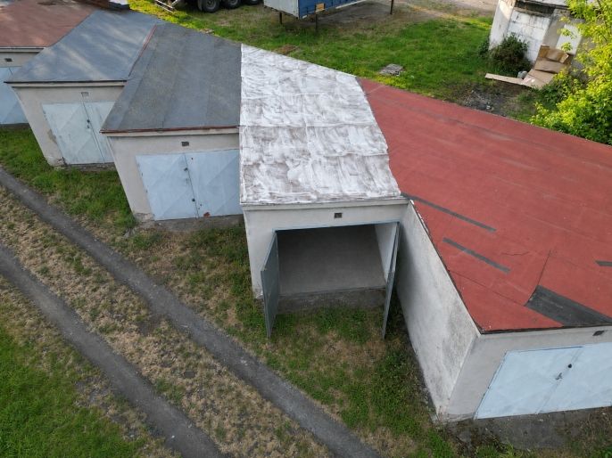 Prodej, Garáž, Pardubice