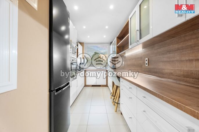 Prodej, Byt 4+1, Chlumec