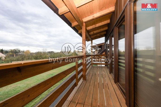 Prodej, Obchod a služby, Zvole