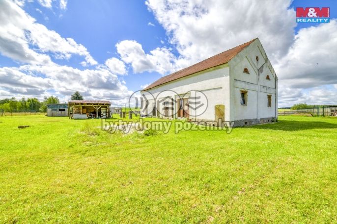 Prodej, Zemědělský objekt, Křižovatka