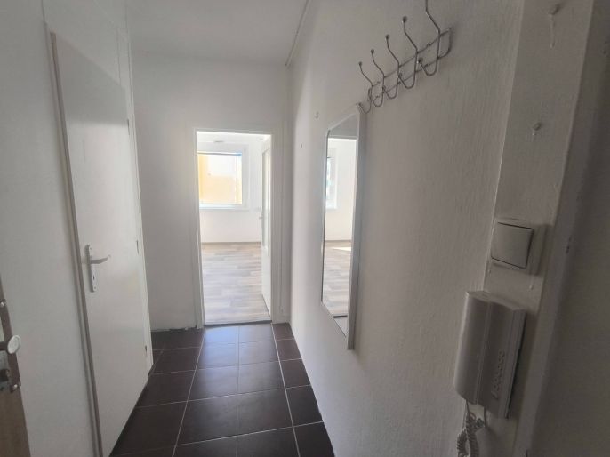 Pronájem, Byt 1+kk, Ústí nad Labem