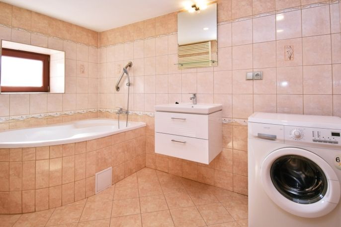 Pronájem, Rodinný dům, Dobročovice