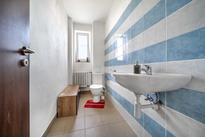 Prodej, Nájemní dům, Poběžovice