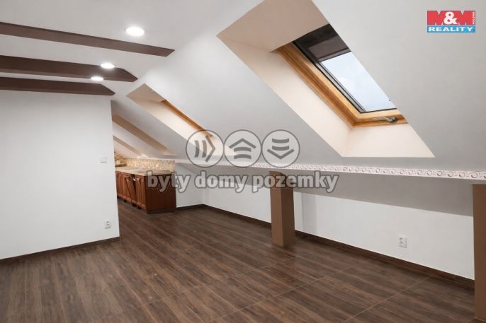 Pronájem, Byt 1+kk, Svinařov