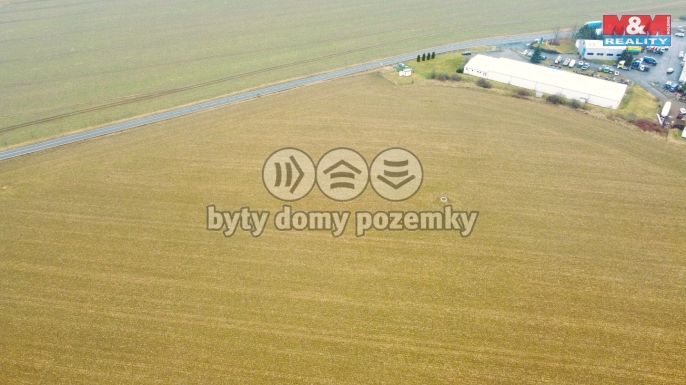 Prodej, Pole, Kněžmost