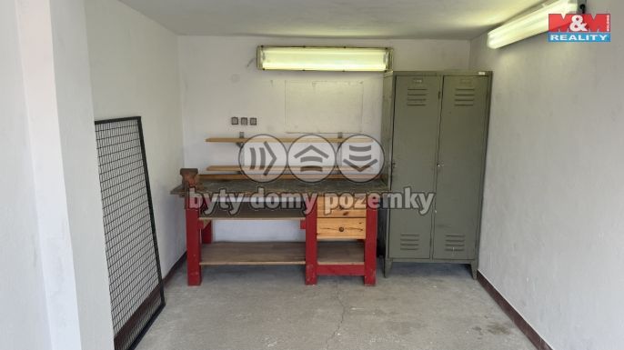 Pronájem, Garáž, Chropyně