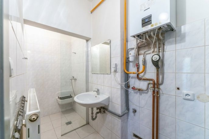 Pronájem, Obchod a služby, Praha