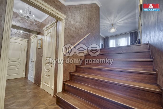 Prodej, Byt 4+1, Plzeň