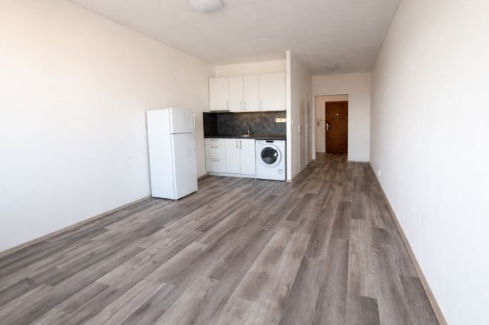 Pronájem, Byt 1+kk, Praha