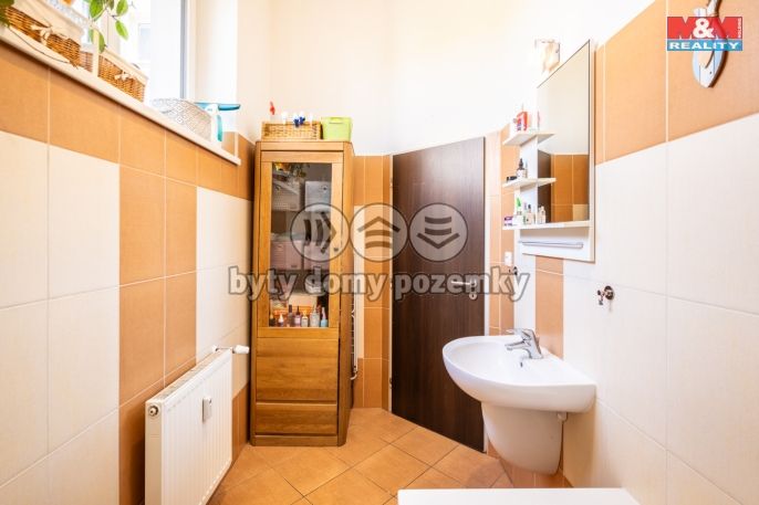 Prodej, Byt 4+kk, Písek