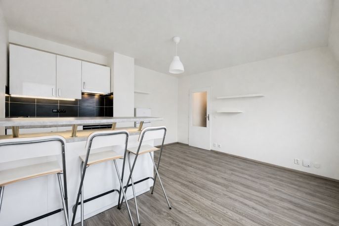 Pronájem, Byt 2+kk, Praha