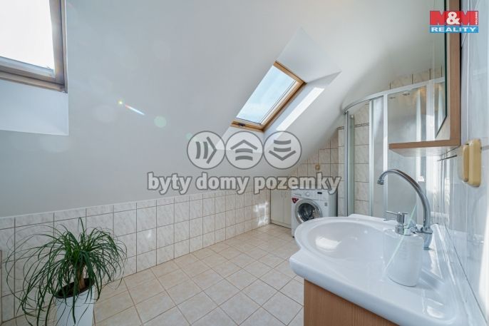 Prodej, Obchod a služby, Moravský Beroun