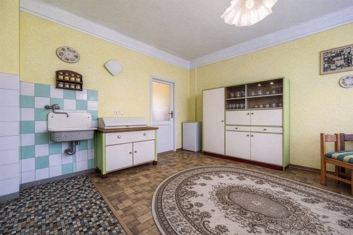 Prodej, Zemědělská usedlost, Zásmuky