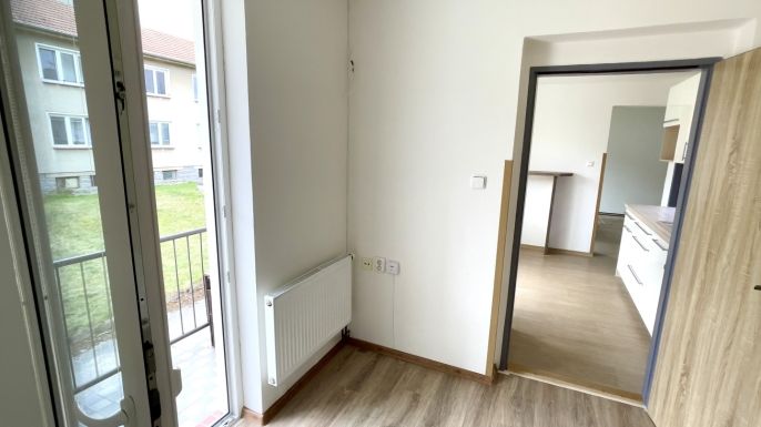 Pronájem, Byt 4+1, Petrovice