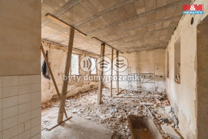 Prodej, Nájemní dům, Luby