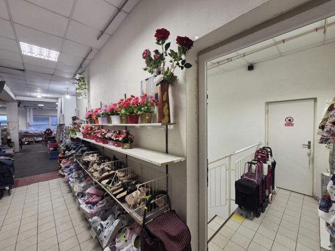 Pronájem, Obchod a služby, Praha