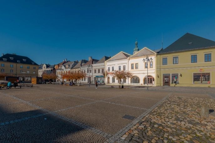 Prodej, Obchod a služby, Bruntál