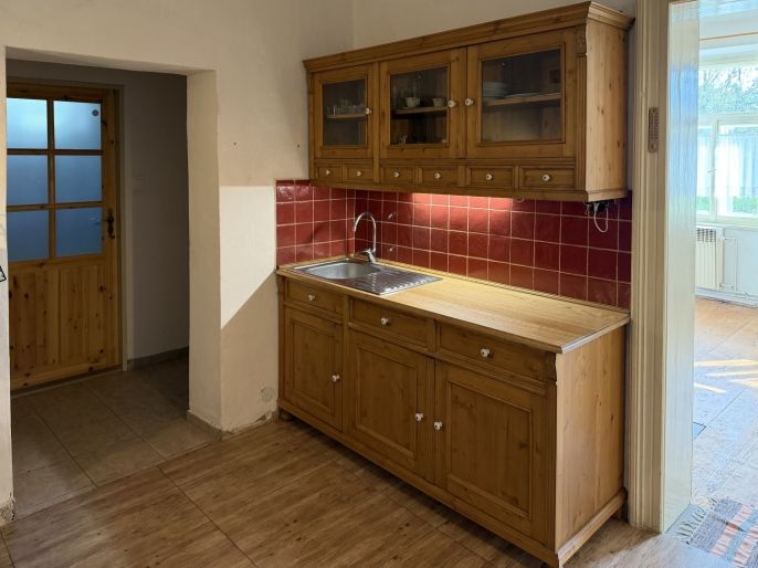 Pronájem, Byt 2+1, Leština