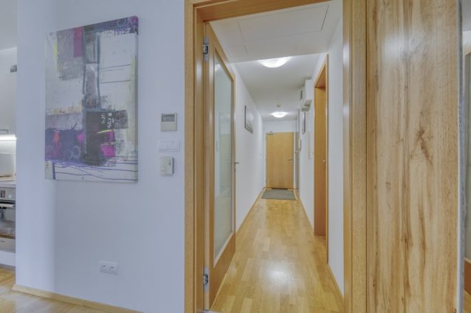 Prodej, Byt 1+kk, Praha