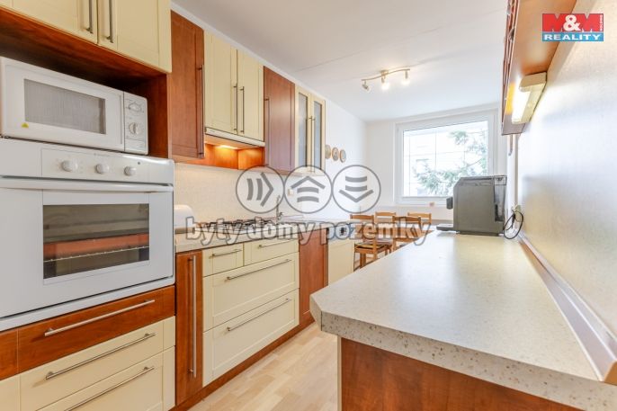 Prodej, Byt 4+1, Slaný