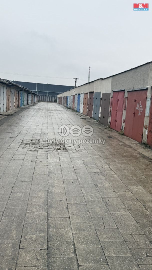 Pronájem, Garáž, Chropyně