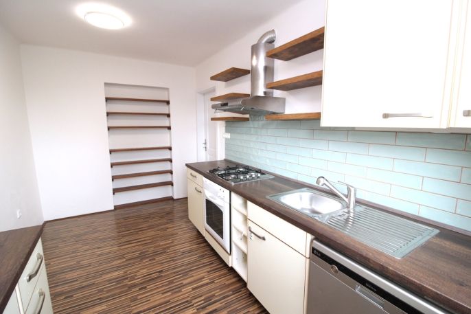 Prodej, Byt 2+1, Benešov