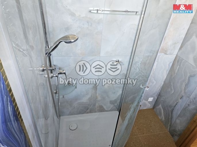 Pronájem, Byt 1+kk, Bradlec