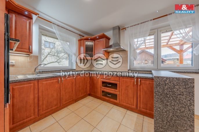 Prodej, Rodinný dům, 117 m², Huslenky