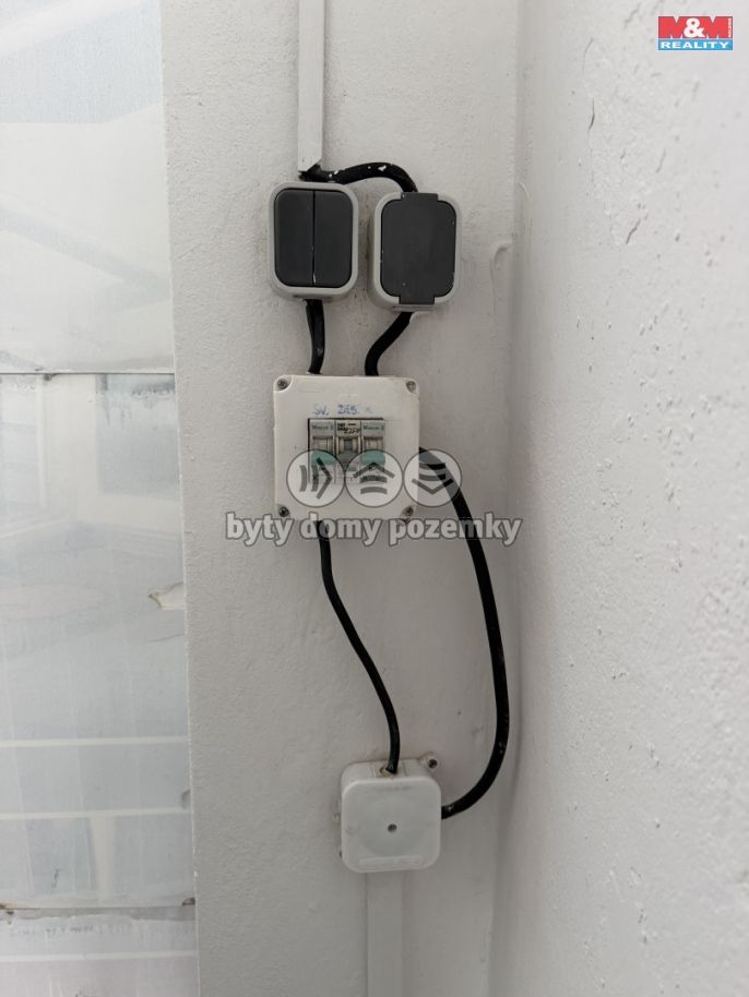 Prodej, Garáž, Málkov