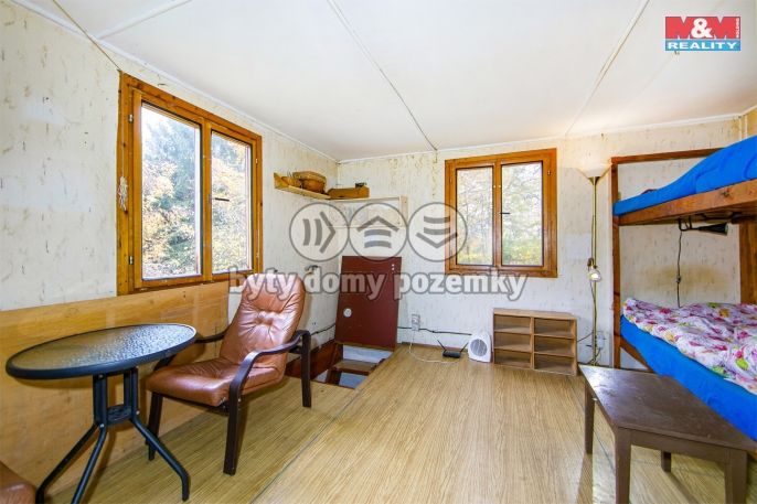 Prodej, Chata, Čím